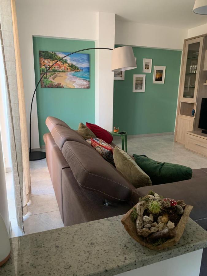 Torrevarata Vacanze Villa Santa Teresa Di Riva Luaran gambar