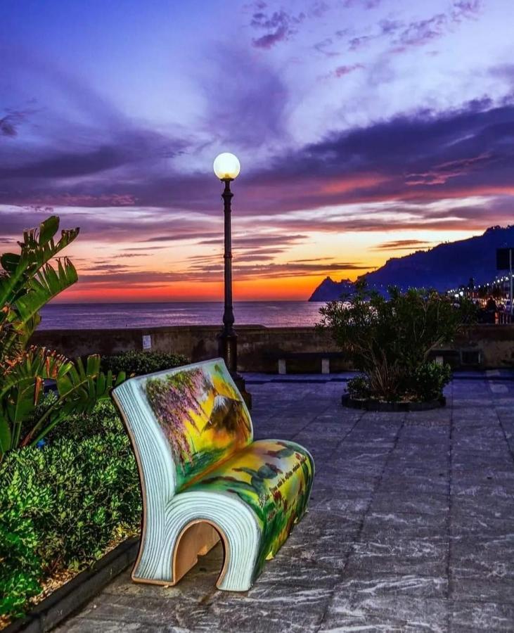 Torrevarata Vacanze Villa Santa Teresa Di Riva Luaran gambar